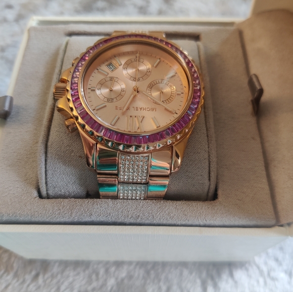 Michael Kors Everest Women's Rose Gold Purple -Stainless Chronograph Watch MK721 - Picture 8 of 13